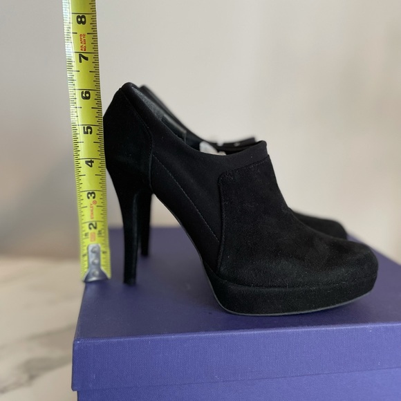 Stuart Weitzman Black Suede Upkeep Platform Ankle Boot 7 - Picture 9 of 9